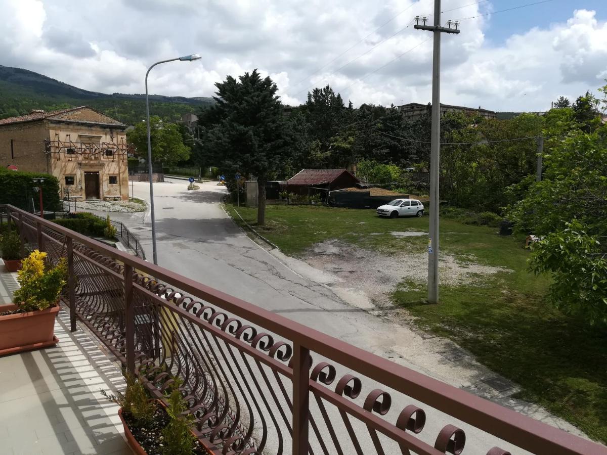 Complesso Turistico Aurora - Camere B&B Poggio Picenze Zewnętrze zdjęcie