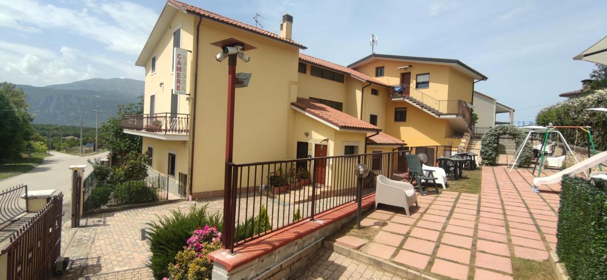 Complesso Turistico Aurora - Camere B&B Poggio Picenze Zewnętrze zdjęcie